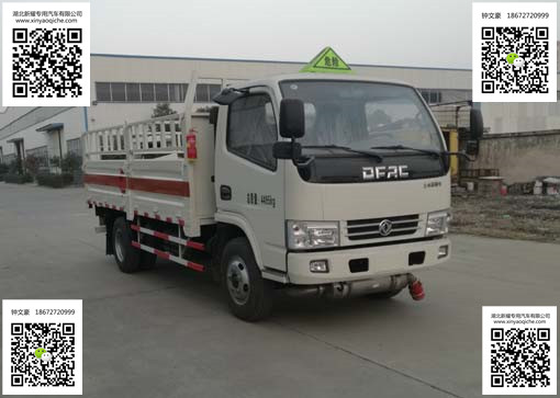 東風牌D6多利卡氣瓶運輸車