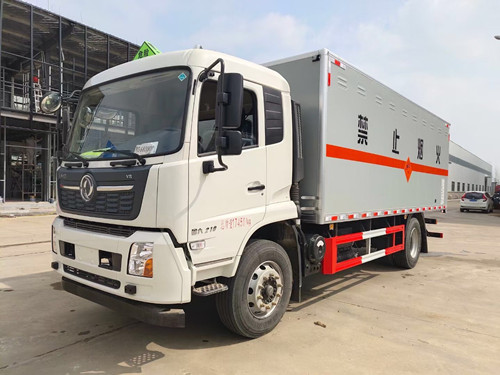 東風天錦9.99噸國六炸藥運輸車